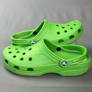 Crocs Parrot Green Classic Clogs Slip On Unisex W 10/11 M 8/9